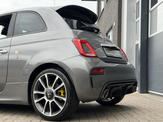 Abarth 595 1.4 T-Jet Turismo | CarPlay | Stoelverw. | BEATS | Uconnect 5" | PDC | ECC | Navi
