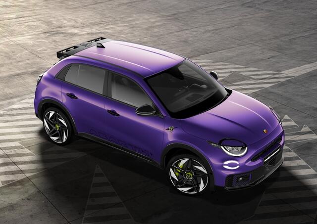 Abarth 600e Abarth Scorpionissima 54 kWh NU IN DE SHOWROOM - DIRECT RIJDEN - 8 JAAR GARANTIE