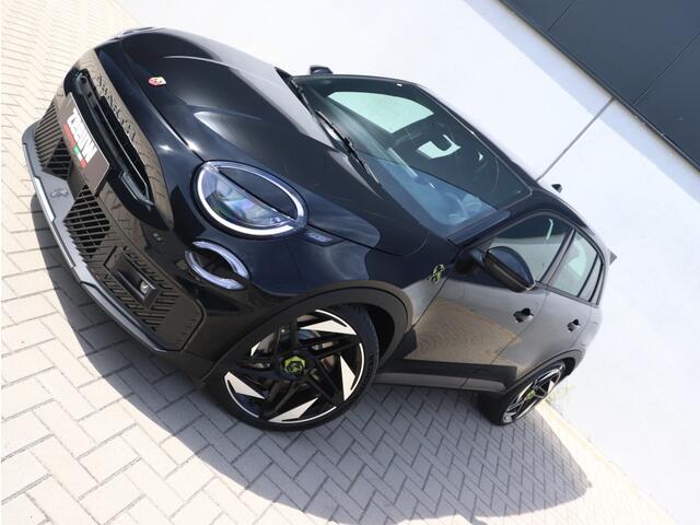 Abarth 600e Turismo 54 kWh | Sabelt | Boek nu uw proefrit!