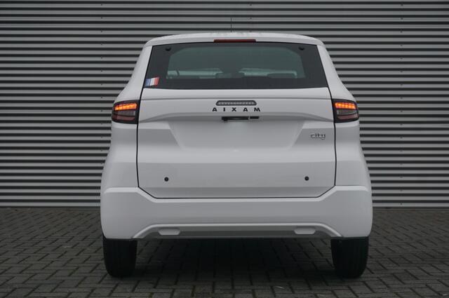 Aixam CITY Pack 45KM/H DIESEL AUTOMAAT DAB+ | CAMERA | RESERVEWIEL!