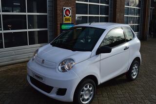 aixam-city-brommobiel-minauto-acces