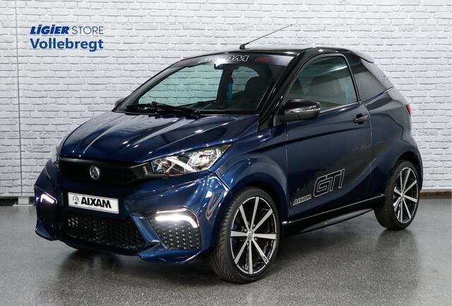 Aixam COUPE GTi Premium / ABS / 16 Inch GT Wielen / 7" Tablet Apple Car Play / Subwoofer !!