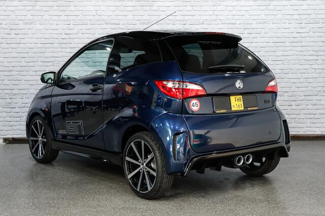 Aixam COUPE GTi Premium / ABS / 16 Inch GT Wielen / 7" Tablet Apple Car Play / Subwoofer !!