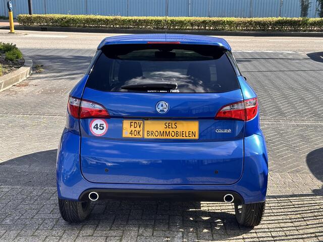 Aixam COUPE Premium ABS/CAMERA/PARKEERSENSOREN