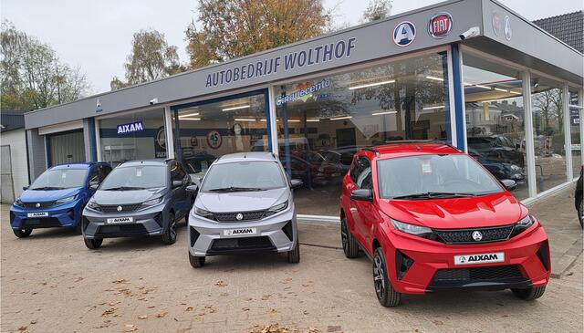 Aixam CROSSOVER Brommobiel verwacht Premium model 2025 euro 5 2cilinder