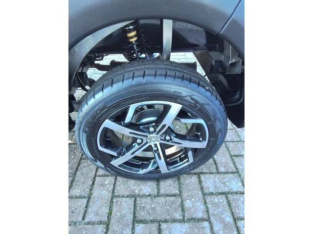 Aixam CROSSOVER Brommobiel Premium Emotion