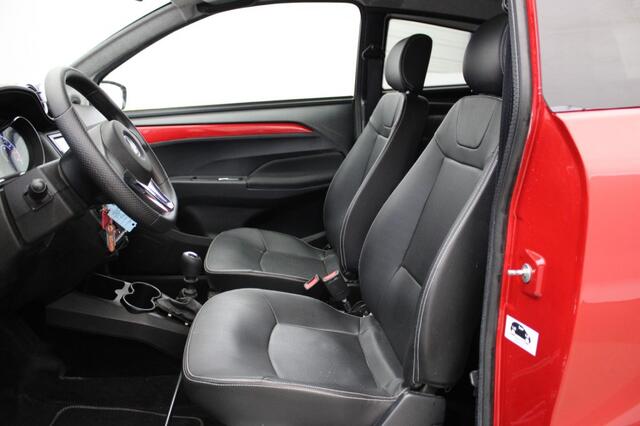 Aixam CROSSOVER Highline Sport - 2022 - 10.302 km - Camera, Leer