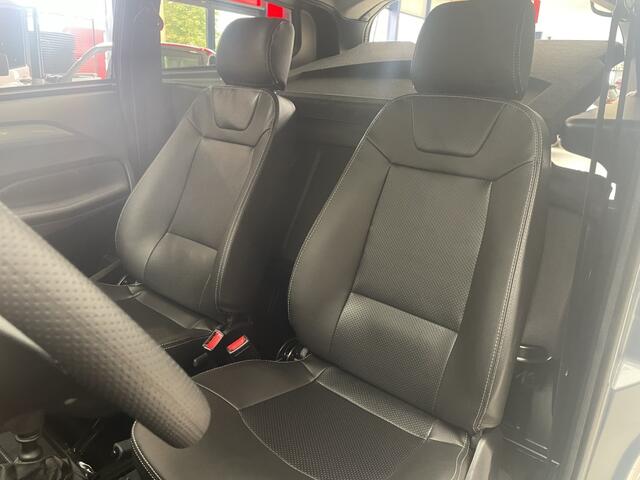 Aixam CROSSOVER [ CARPLAY I HOGE INSTAP I VERWARMING I LICHT METALEN VELGEN]