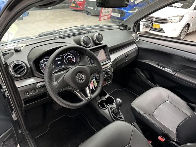 Aixam CROSSOVER Premium [ ANDROID AUTO I CAMERA I DIESEL I HOGE INSTAP ]