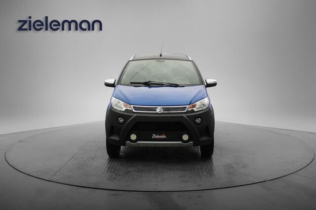 Aixam CROSSOVER dCi Highline Sport - 2019 - 6.704 Km - Leer, PDC, Lichtmetalen Velgen