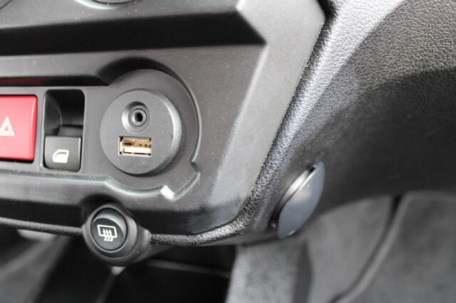 Aixam CROSSOVER Premium met o.a. airco, camera en a.b.s.