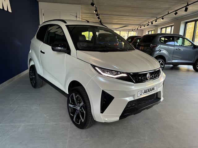 Aixam CROSSOVER Premium Ambition brommobiel NIEUW voorraad