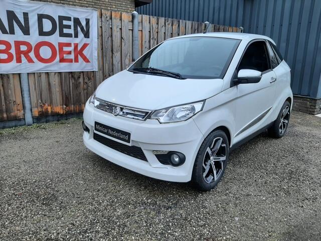 Aixam E-Coupe Brommobiel Premium