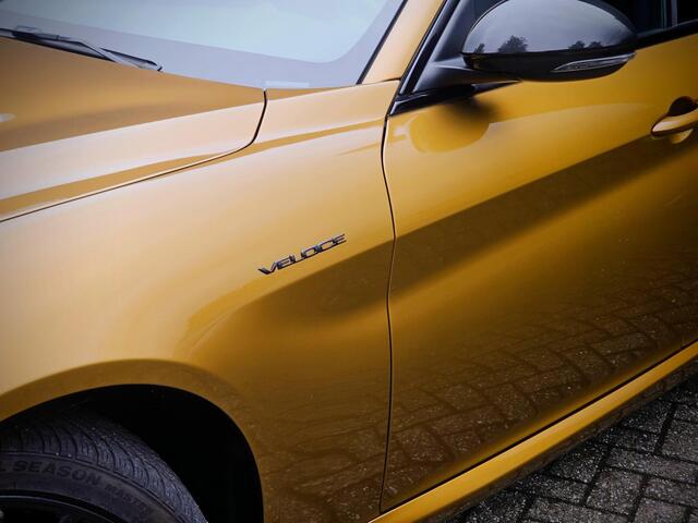 Alfa Romeo GIULIA 2.0 T Veloce AWD GT JUNIOR / FULL OPTION / H&K / ADAPT. SCHOKBREKER. / ADAS 2