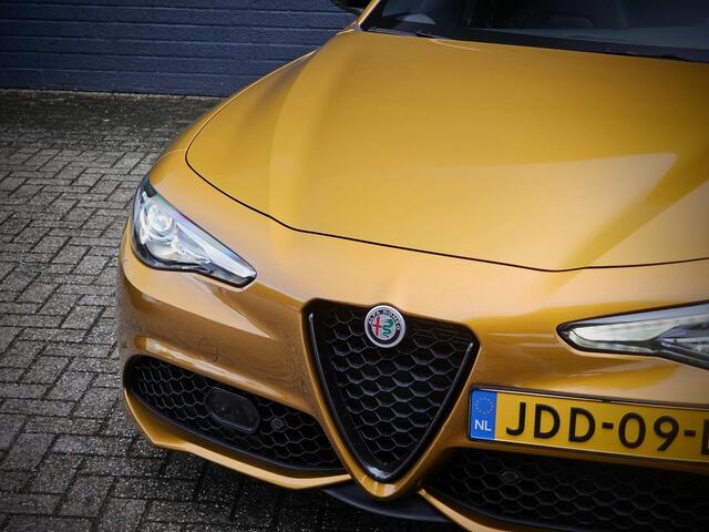 Alfa Romeo GIULIA 2.0 T Veloce AWD GT JUNIOR / FULL OPTION / H&K / ADAPT. SCHOKBREKER. / ADAS 2