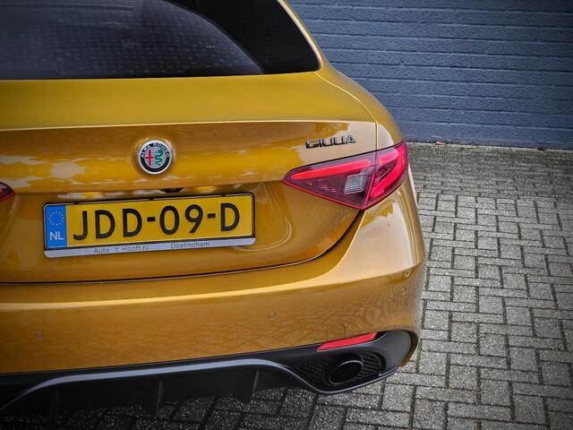 Alfa Romeo GIULIA 2.0 T Veloce AWD GT JUNIOR / FULL OPTION / H&K / ADAPT. SCHOKBREKER. / ADAS 2