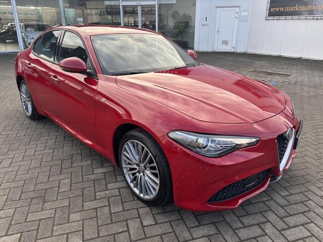 Alfa Romeo GIULIA 2.0 T Veloce Ti AWD Carplay Camera Keyless Adaptive Cruise