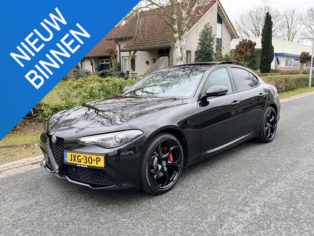 Alfa Romeo GIULIA 2.0T Veloce Q4 AWD 280PK PanooLeder