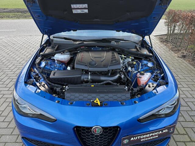 Alfa Romeo GIULIA 2.0 T Veloce AWD LSD - Adaptieve schokdempers - Panorama dak