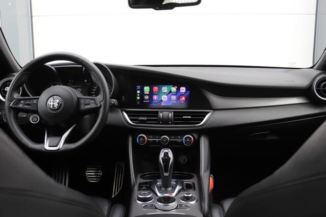 Alfa Romeo GIULIA 2.0T SPRINT/VELOCE.INT/STOEL.STUUR.VERW/ADAP.CRUISE/19
