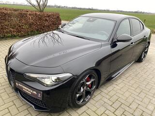 alfa-romeo-giulia-2.0-t-veloce-ti-a