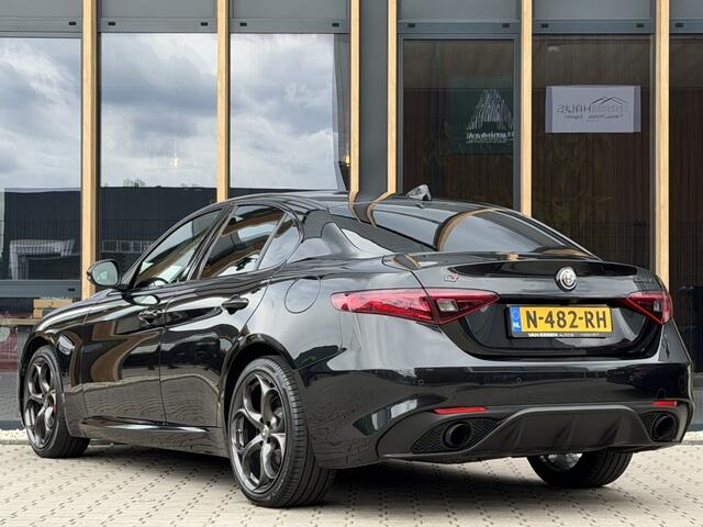 Alfa Romeo GIULIA 2.0 T AWD Veloce