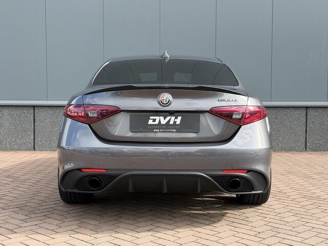 Alfa Romeo GIULIA 2.0 T Veloce