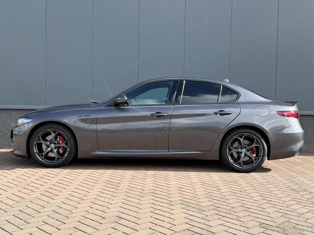 Alfa Romeo GIULIA 2.0 T Veloce