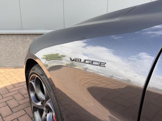 Alfa Romeo GIULIA 2.0 T Veloce