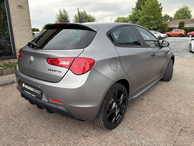 Alfa Romeo GIULIETTA 1.4 Turbo Sport Matte lak / Carplay / Camera