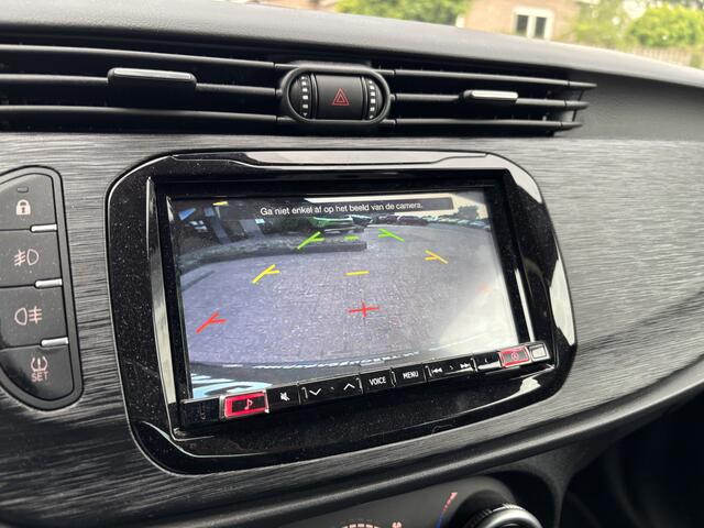 Alfa Romeo GIULIETTA 1.4 Turbo Sport Matte lak / Carplay / Camera