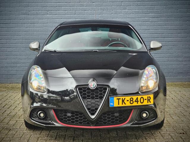 Alfa Romeo GIULIETTA 1.4 Turbo MultiAir Super / PACK VELOCE / ROOD LEDER / STOELVERW. /