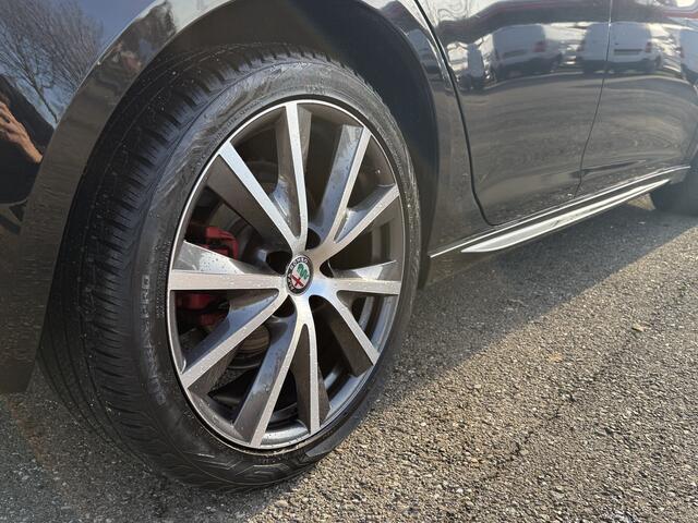 Alfa Romeo GIULIETTA 1.4 Turbo MultiAir Super | NL-auto | Pano | Leder | Navi | Cruise