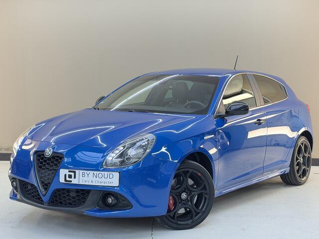 Alfa Romeo GIULIETTA 1.4 Turbo Super, 120Pk, 2018, 2de eigenaar, Volledig leder, Memory stoelen, Navigatie, Xenon koplampen, Stoelverwarming, Climate control, Stuurbediening,