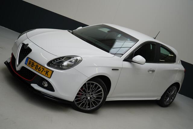 Alfa Romeo GIULIETTA 1.4 Turbo MultiAir Super | Leder | Stoelverwarming | Cruise control | Climate control