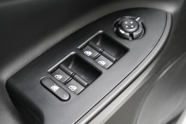 Alfa Romeo GIULIETTA 1.4 Turbo MultiAir Super | Leder | Stoelverwarming | Cruise control | Climate control