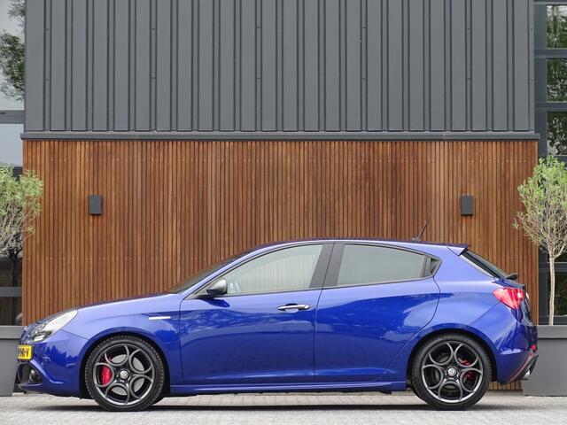 Alfa Romeo GIULIETTA 1.4 T 170PK MultiAir Super / luxe pakket / LED *NAP*