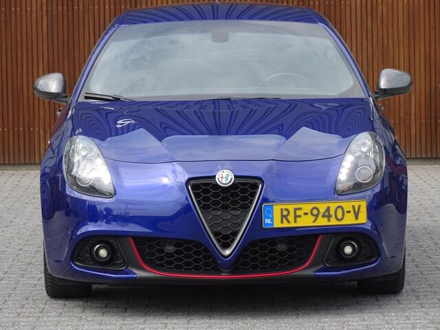 Alfa Romeo GIULIETTA 1.4 T 170PK MultiAir Super / luxe pakket / LED *NAP*
