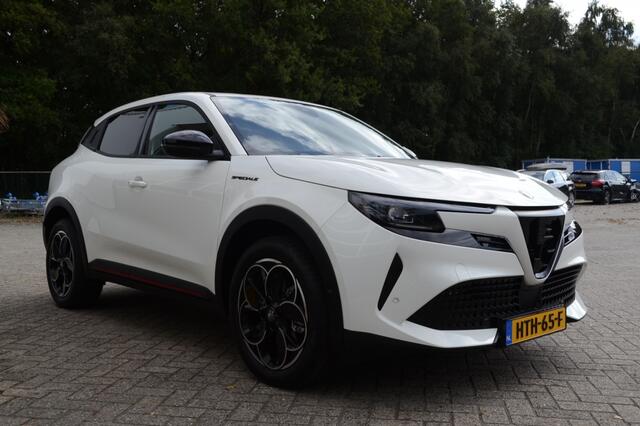 Alfa Romeo Junior Elet. Spec. 54 kWh