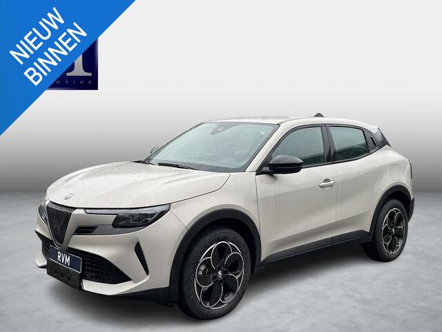 Alfa Romeo Junior Elettrica 54 kWh 15.000KM!! | FABRIEKSGARANTIE | APPLE CARPLAY| ANDROID AUTO| UNIEKE KLEUR! | ADAPTIVE CRUISE CONTROL|