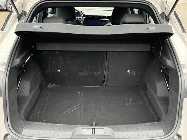 Alfa Romeo Junior Elettrica 54 kWh 15.000KM!! | FABRIEKSGARANTIE | APPLE CARPLAY| ANDROID AUTO| UNIEKE KLEUR! | ADAPTIVE CRUISE CONTROL|