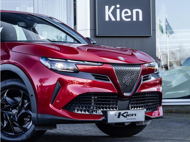 Alfa Romeo Junior 1.2 Turbo Hybrid Ibrida Speciale
