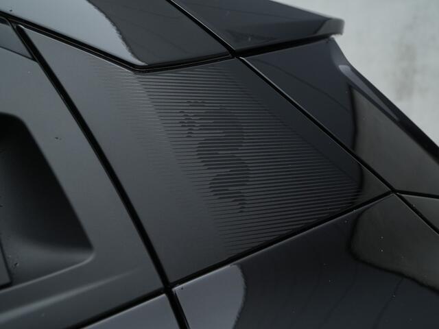 Alfa Romeo Junior Elettrica Speciale 54 kWh | Pano | Techno | 18"