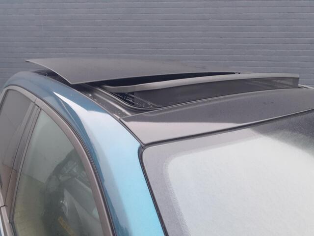 Alfa Romeo Junior 1.2 Turbo 145pk Hybrid Ibrida Speciale Edizione Speciale /Sabelt-Sportstoelen/Panorama-Dak/Leder-Alcantara-bekleding