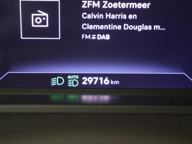 Alfa Romeo Junior 1.2 Turbo Hybrid Ibrida Speciale AUTOMAAT !