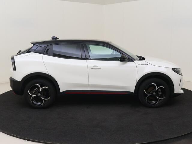 Alfa Romeo Junior 1.2 T Hyb Ibrid Spec