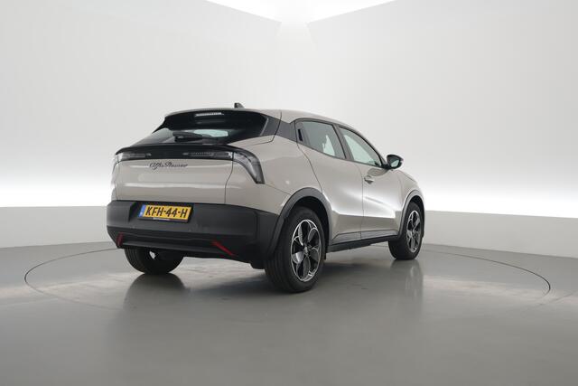 Alfa Romeo Junior Elettrica 54 kWh | Rijklaar! | Dig. Cockpit | Adapt.Cruise | Carplay | ACC | DriveMode | LED | 18'' V