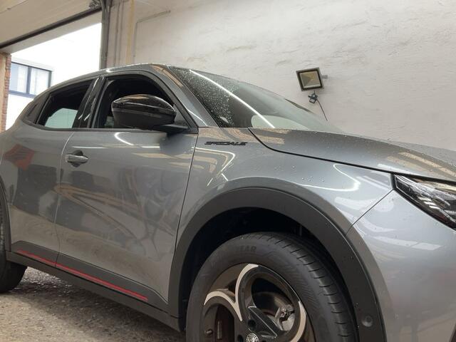 Alfa Romeo Junior 1.2 TURBO HYBRID IBRIDA SPECIALE AUT. Elek. bed. bestuurdersstoel | Keyless | Adaptive Cruise