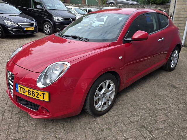 Alfa Romeo MITO 1.4 T Exclusive NAVI TEL LM MFSTUUR AUTOMAAT