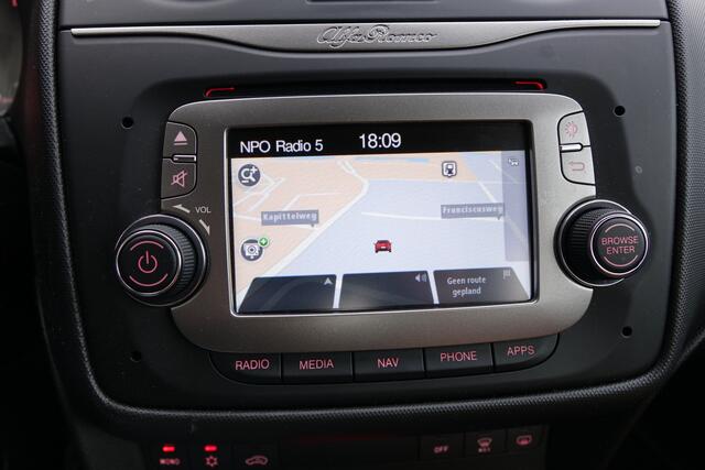 Alfa Romeo MITO 0.9 TwinAir ECO Super, leder, navigatie, super zuinig 1:18 Nw distributieketting